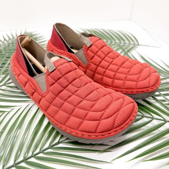Merrell Women's Bossanova Quilted Slip Ons Hut Moc Moccasin Size 6 M - Picture 1 of 10